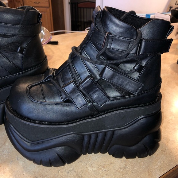 Demonia psytrix platform boots Clearance